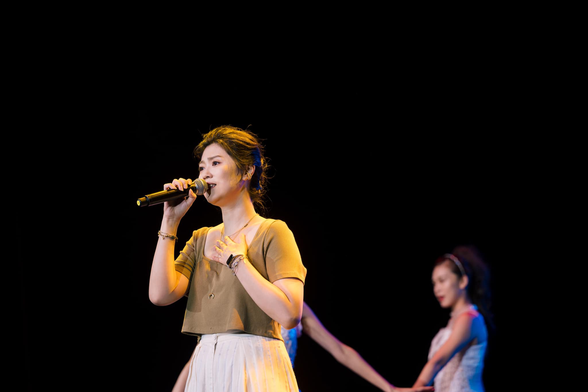 金曲歌后曹雅雯，溫柔又暖心的歌聲帶來滿滿感動。