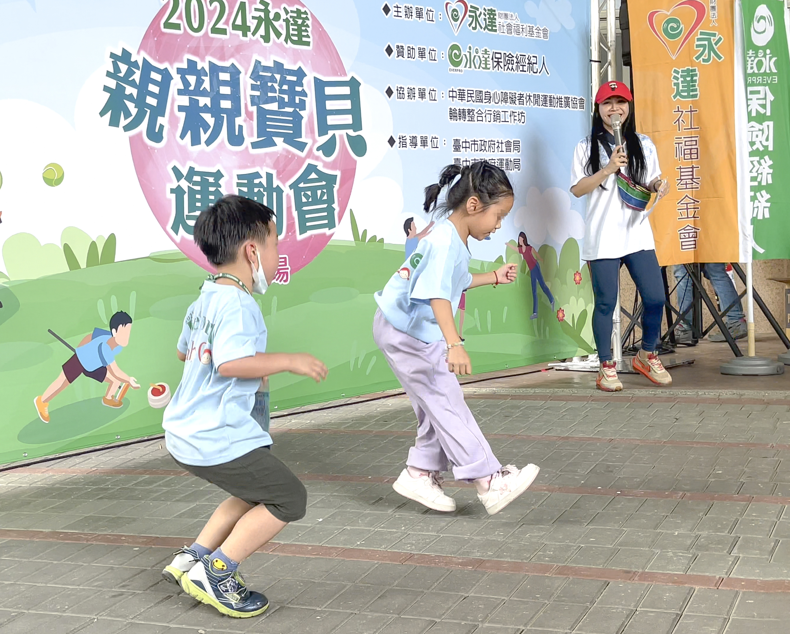 寶貝們是16蹲高手。
